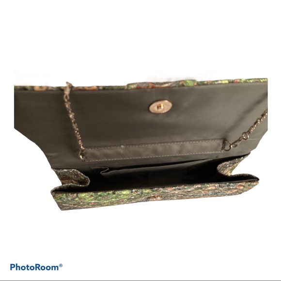 Unique green handbag - Picture 8 of 8